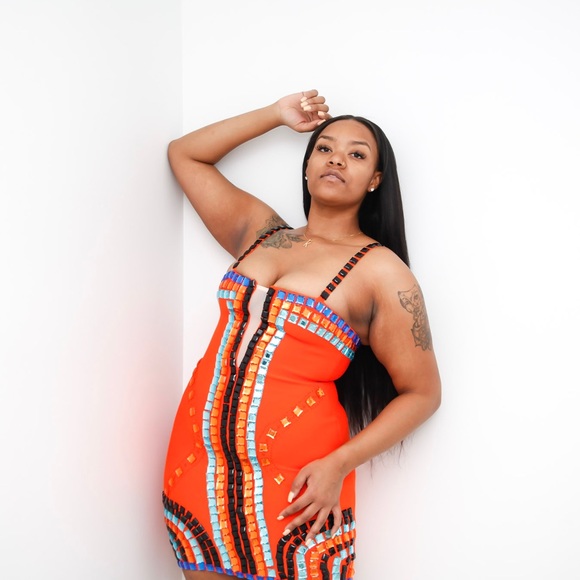 Women’s jewel encrusted midi dress! - Picture 12 of 16